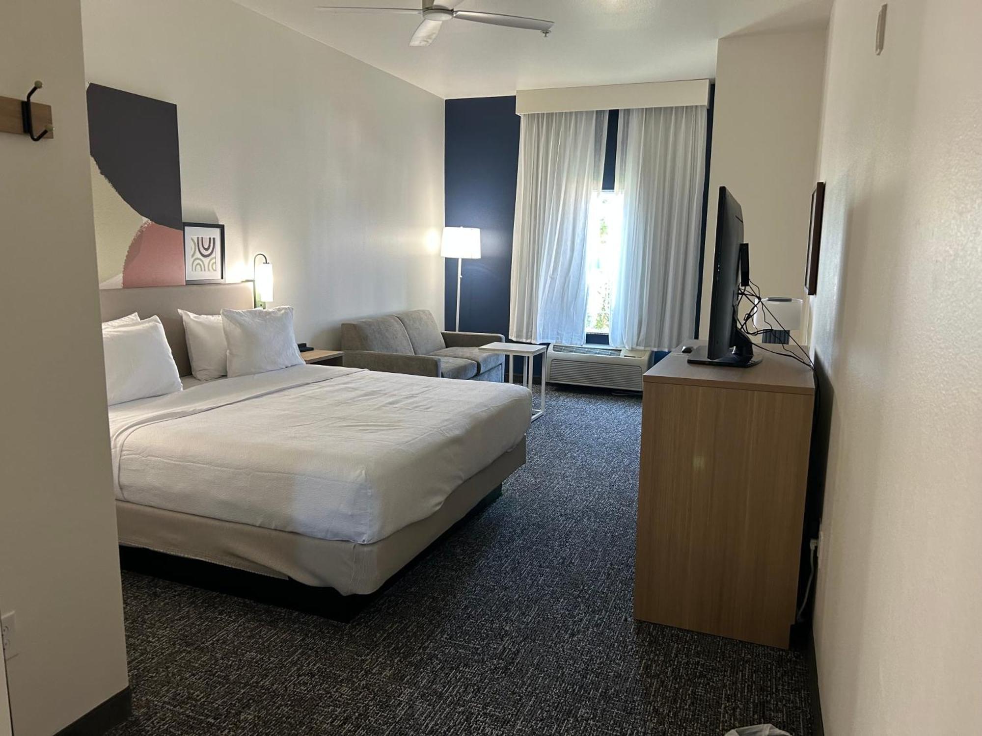 Spark By Hilton Накодочес Екстериор снимка